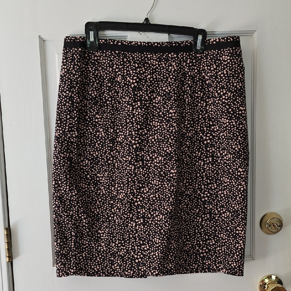 Boden Pencil Skirt 12 R Black with Pink/Cream Polka Dots. Rear Zipper. VGC